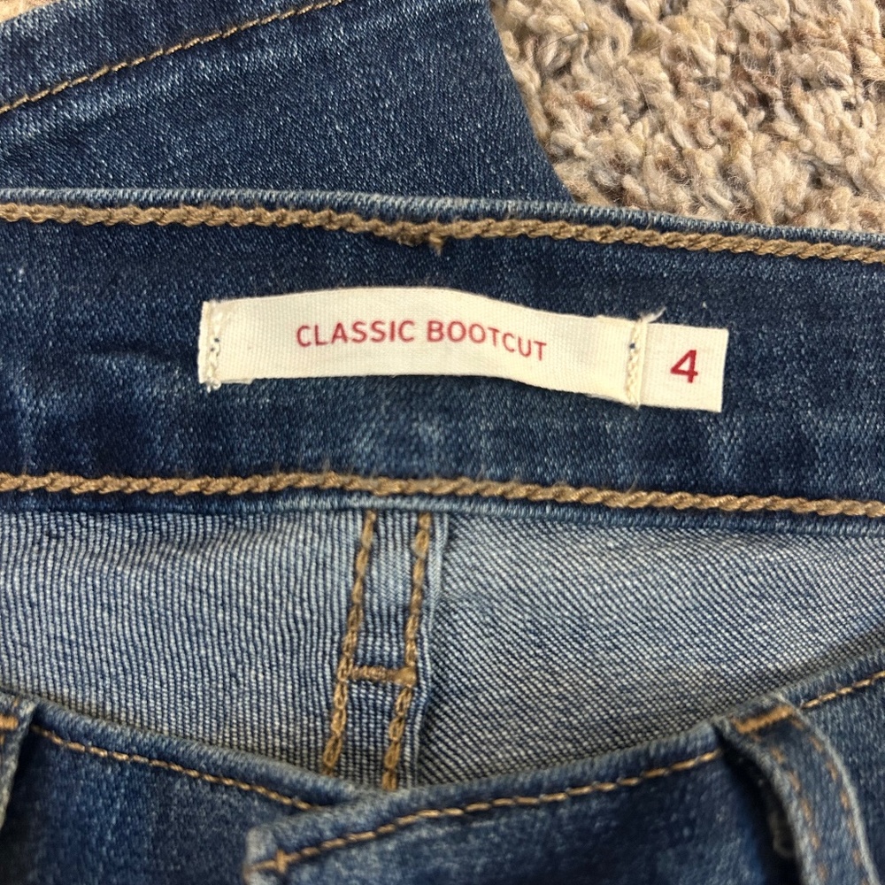 Levi Bootcut Jeans - image 2